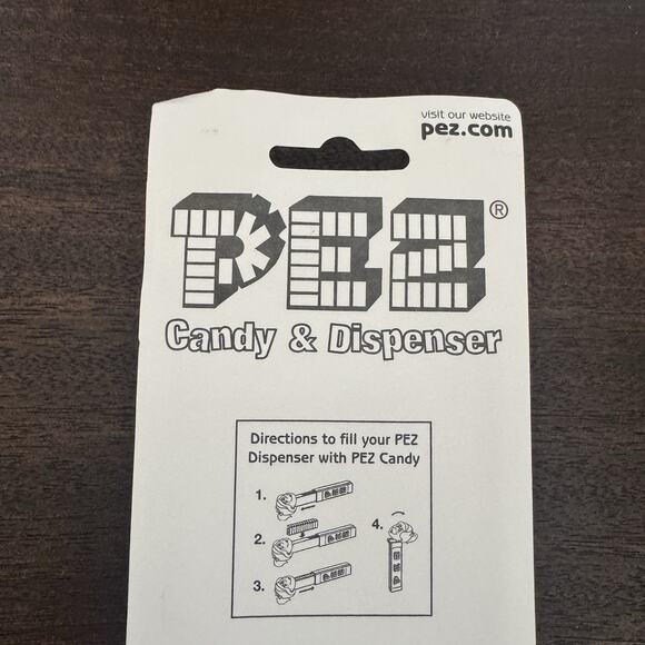 PEZ Cars Candy Dispenser Disney Pixar Lightning McQueen Collectible NEW in Box - Picture 6 of 9